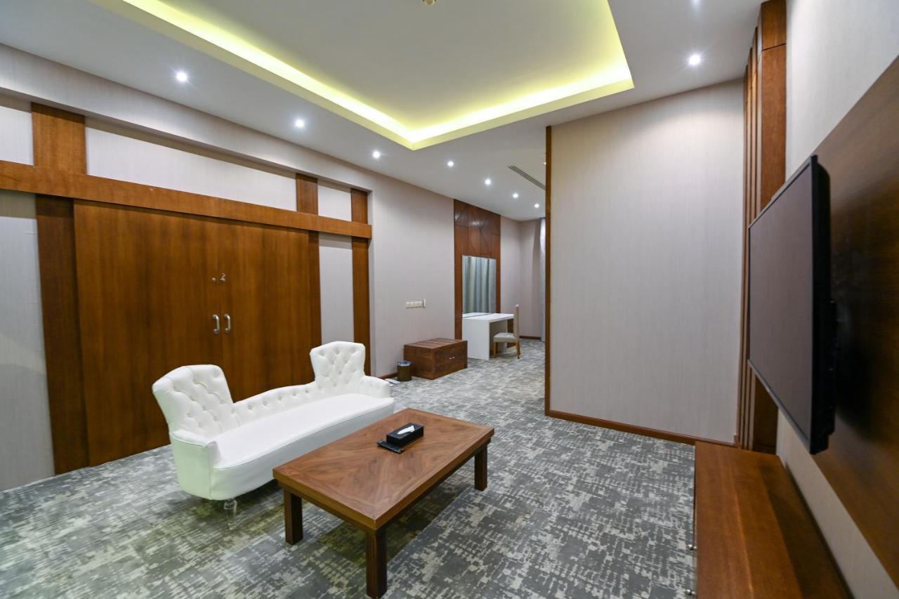 Motiara Hotel - La Valle Mall Ar Riyad Esterno foto