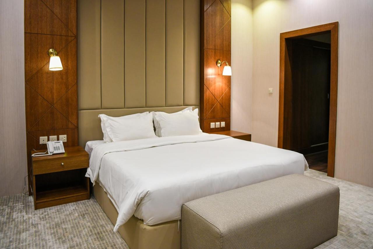 Motiara Hotel - La Valle Mall Ar Riyad Esterno foto