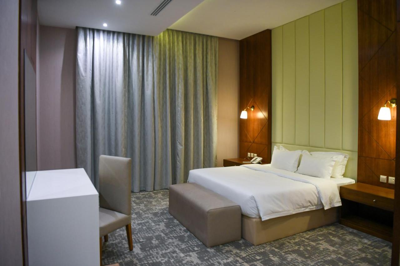 Motiara Hotel - La Valle Mall Ar Riyad Esterno foto