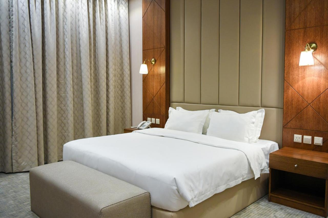 Motiara Hotel - La Valle Mall Ar Riyad Esterno foto