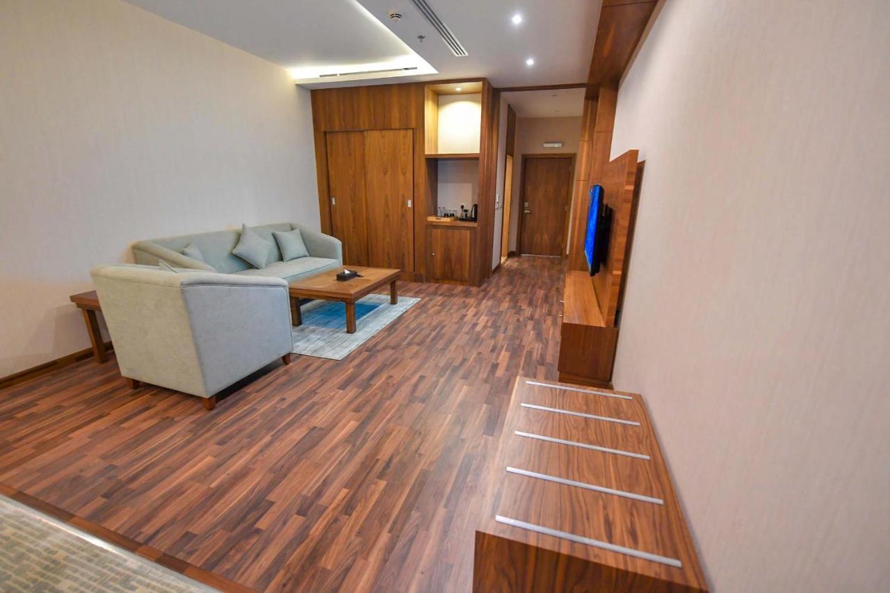 Motiara Hotel - La Valle Mall Ar Riyad Esterno foto